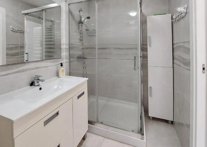 Ferienhaus Beautiful In With Wifi